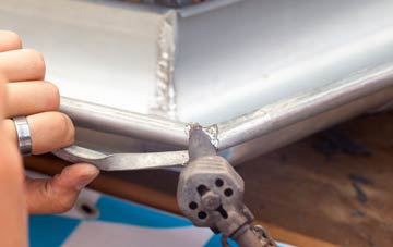 disadvantages of Taobh A Deas Loch Aineort lead roofing